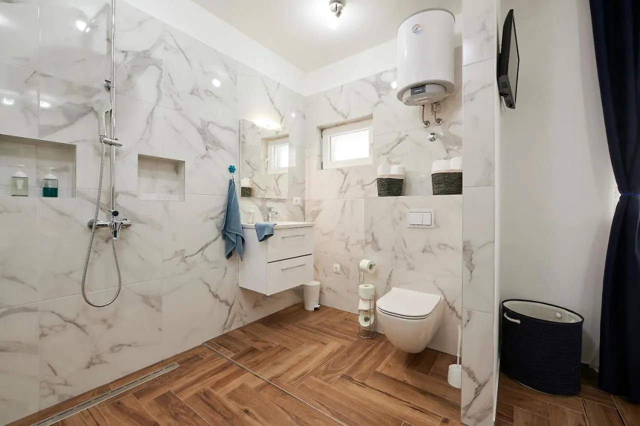 Apartment New 4* Apartman Zoa In Trogir