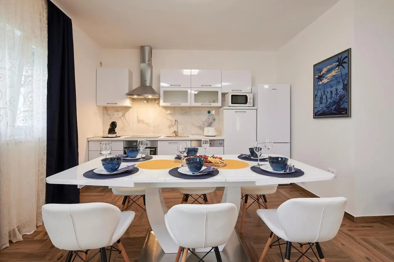Apartment New 4* Apartman Zoa In Trogir Croatia