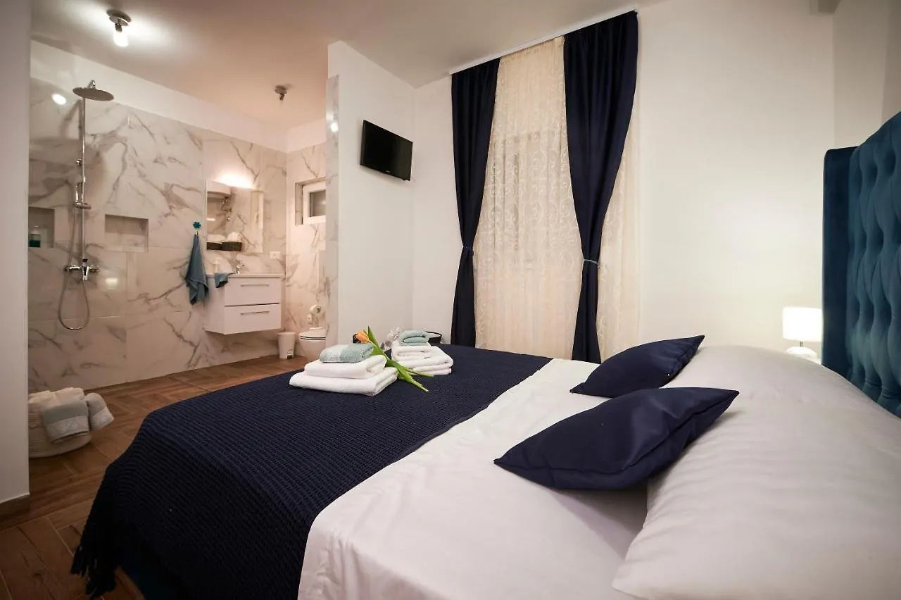 Apartment New 4* Apartman Zoa In Trogir Croatia